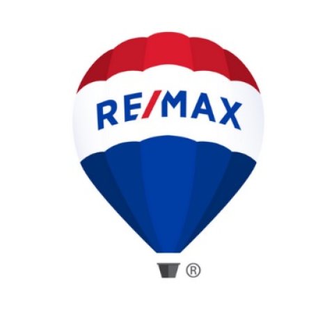 Remax Sea To Sky Real Estate Logo
